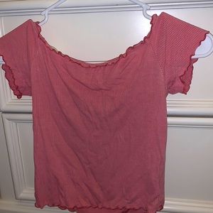 pink off the shoulder cropped shirt